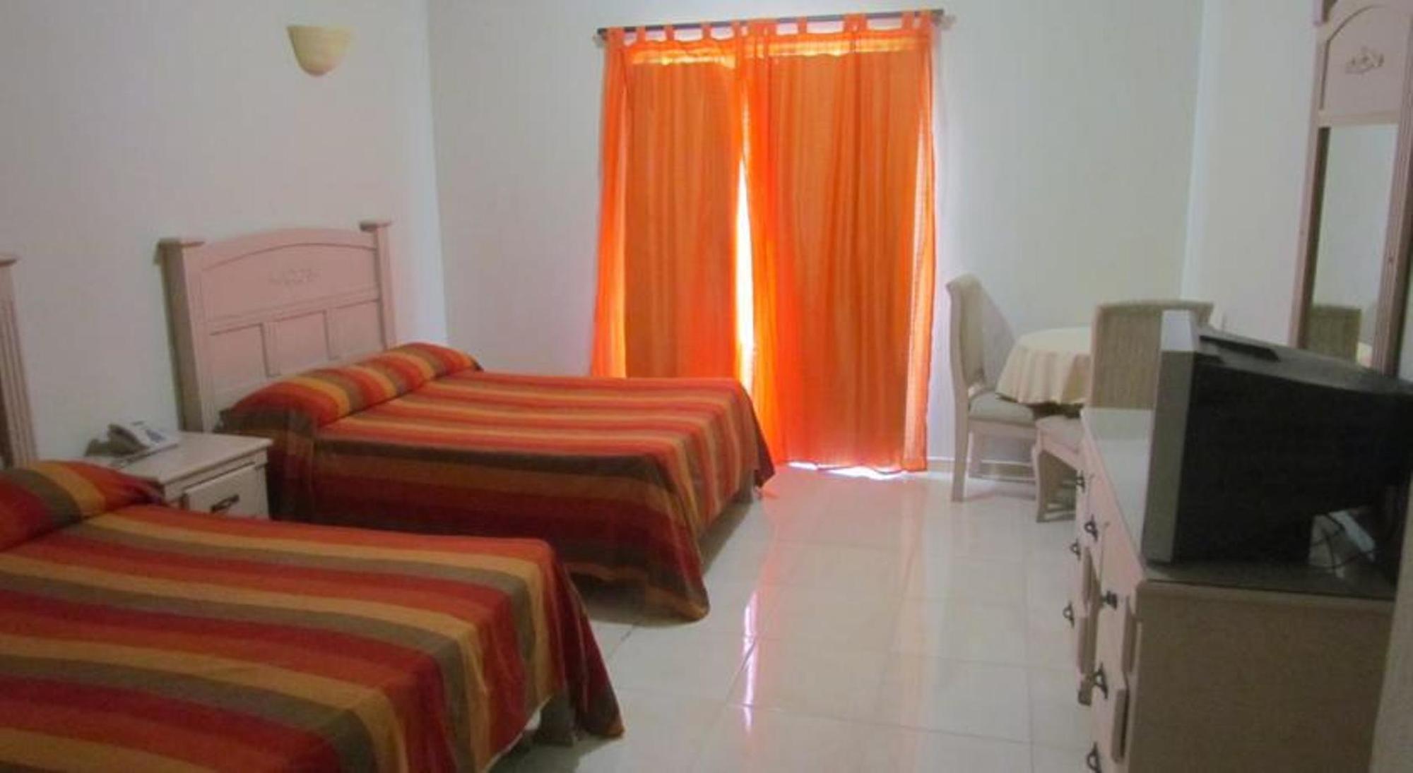 Hotel Dominicana Plus Bávaro Extérieur photo